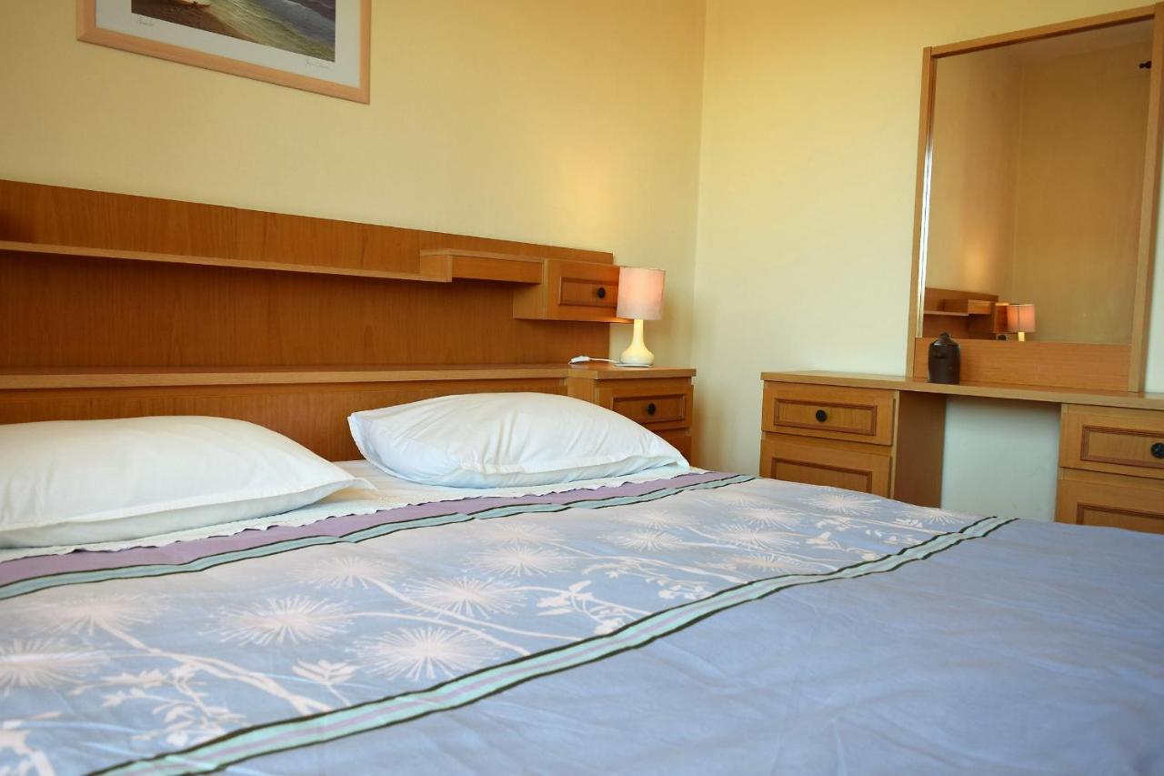 Peter Pan Apartments Palit Δωμάτιο φωτογραφία