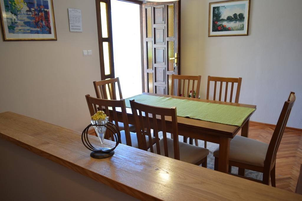 Peter Pan Apartments Palit Δωμάτιο φωτογραφία