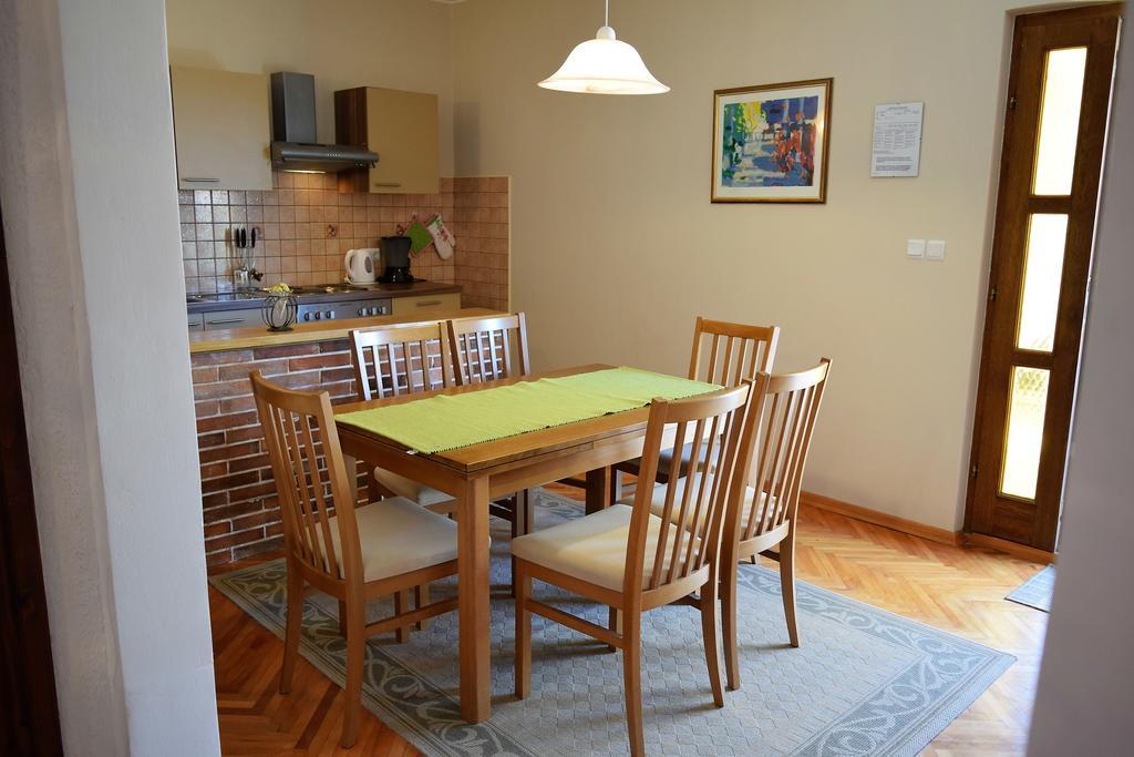Peter Pan Apartments Palit Εξωτερικό φωτογραφία