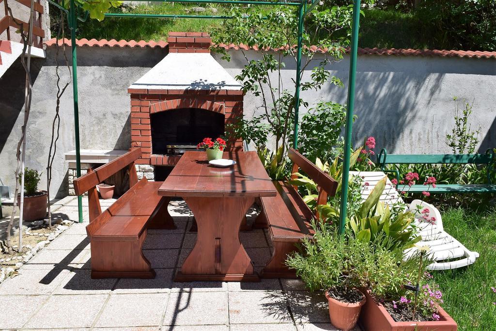 Peter Pan Apartments Palit Εξωτερικό φωτογραφία